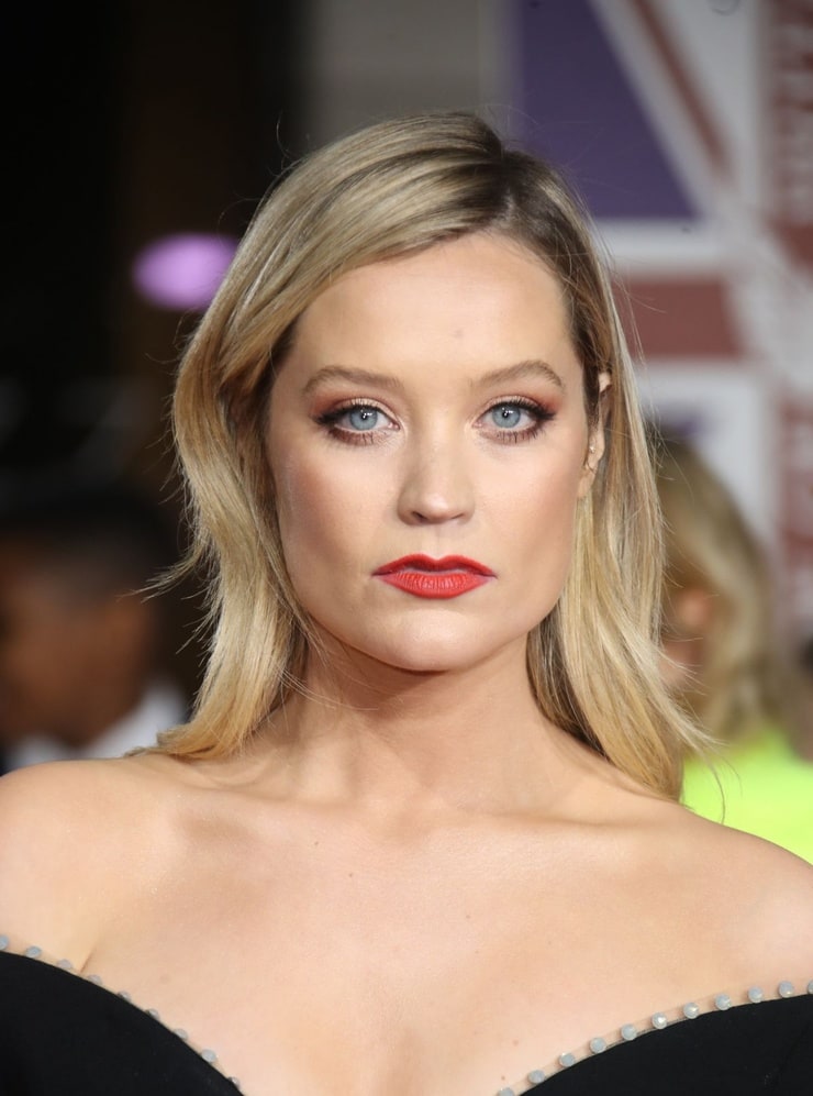 FamousPeopleFacts - Laura Whitmore