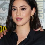 FamousPeopleFacts - Rosa Salazar