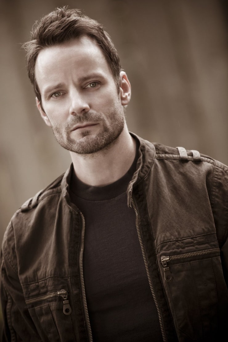 FamousPeopleFacts - Ryan Robbins