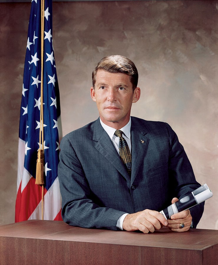 FamousPeopleFacts - Wally Schirra