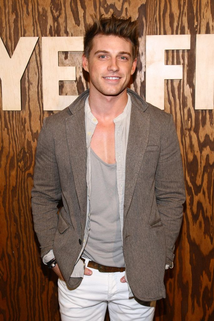 FamousPeopleFacts - Jeremiah Brent