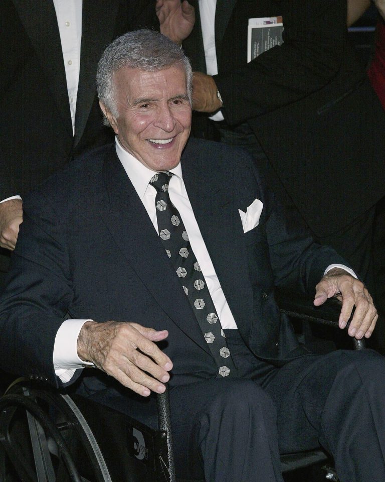 FamousPeopleFacts - Ricardo Montalban