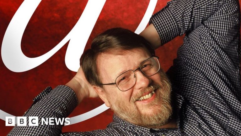 FamousPeopleFacts - Ray Tomlinson