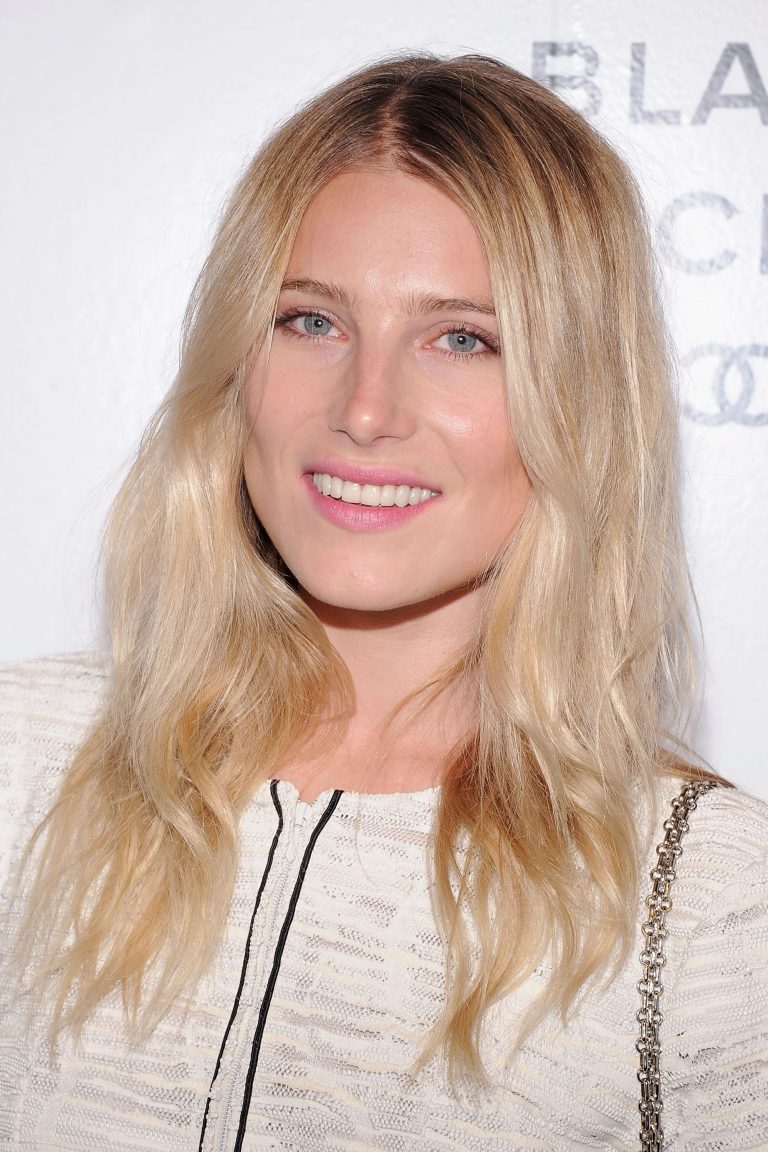 FamousPeopleFacts - Dree Hemingway