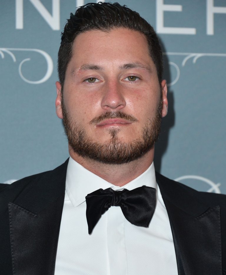 FamousPeopleFacts - Valentin Chmerkovskiy