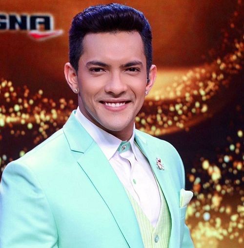 FamousPeopleFacts - Aditya Narayan