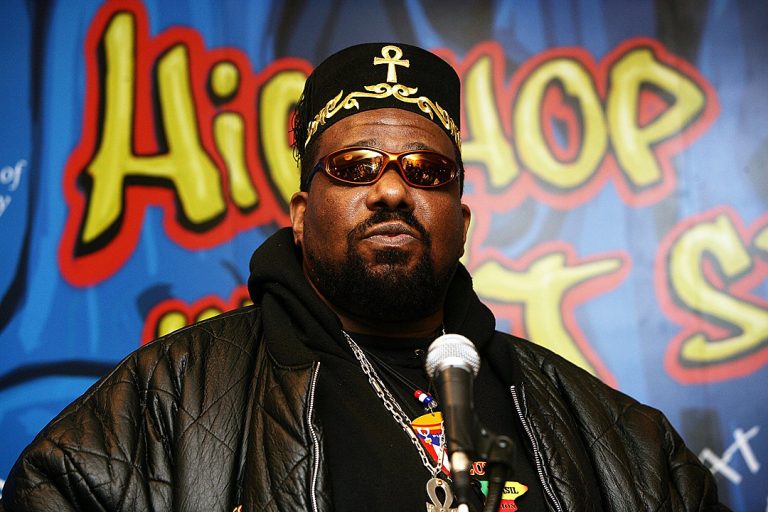 FamousPeopleFacts - Afrika Bambaataa