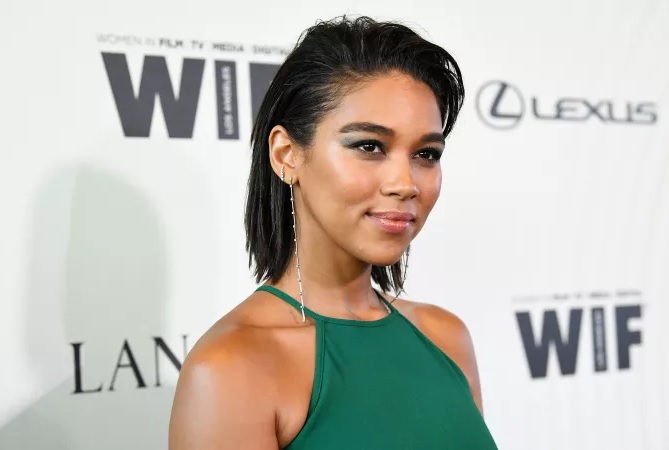 FamousPeopleFacts - Alexandra Shipp