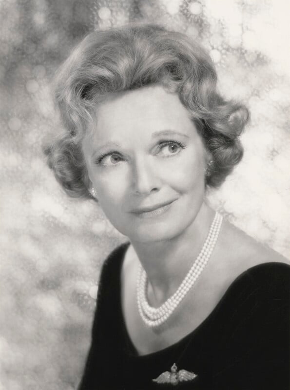 FamousPeopleFacts - Anna Neagle