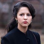 FamousPeopleFacts - Annet Mahendru