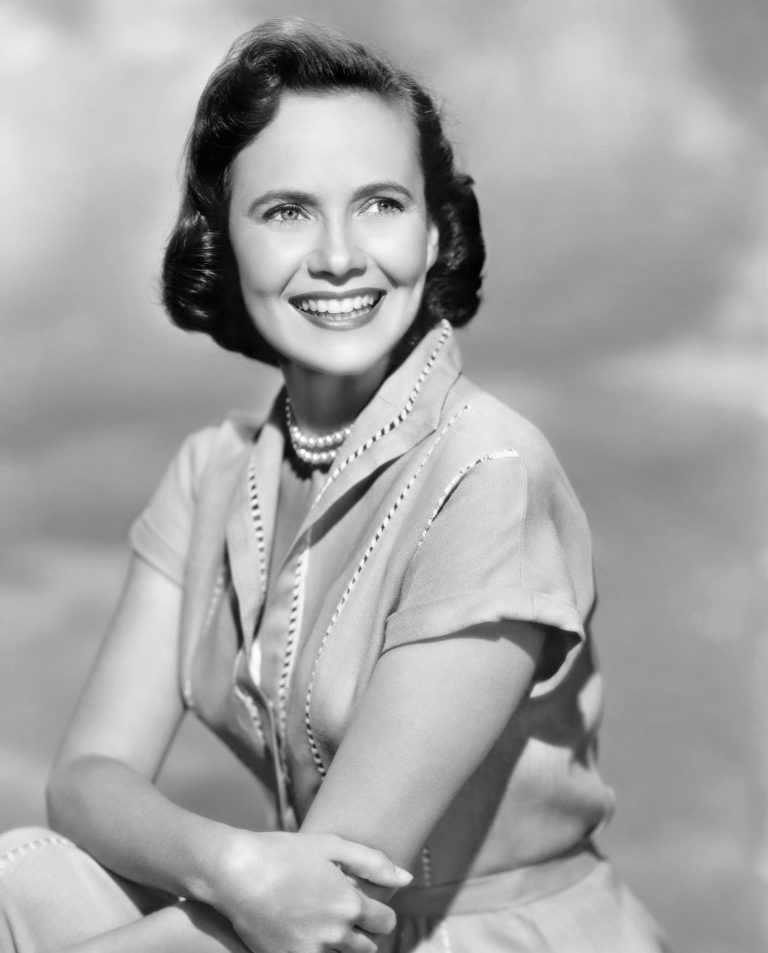 FamousPeopleFacts - Teresa Wright