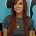 FamousPeopleFacts - Ashlee Simpson