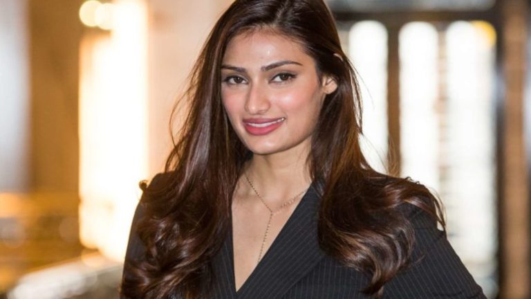 FamousPeopleFacts - Athiya Shetty