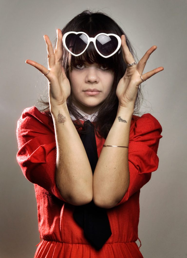 FamousPeopleFacts - Bat for Lashes