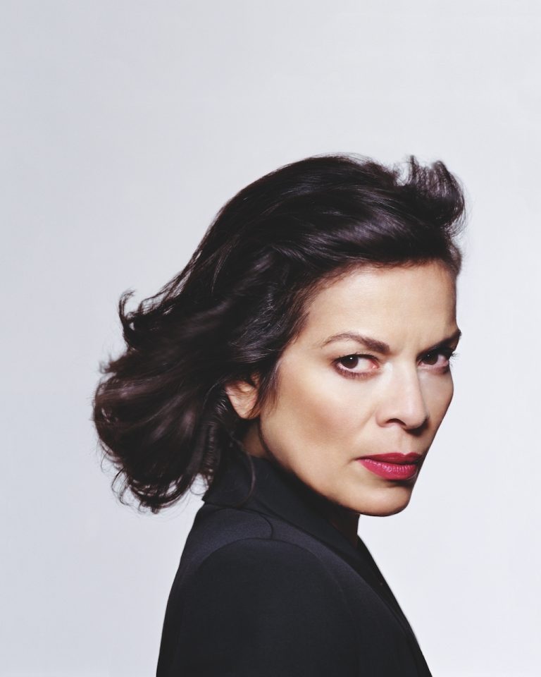 FamousPeopleFacts - Bianca Jagger