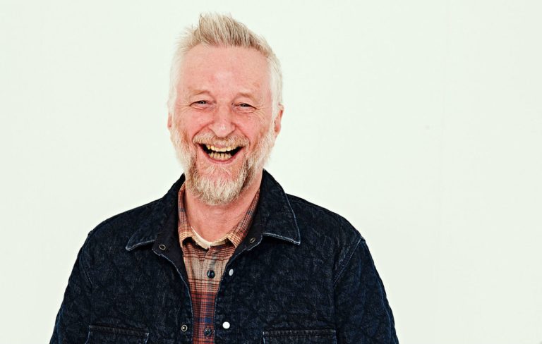 FamousPeopleFacts - Billy Bragg