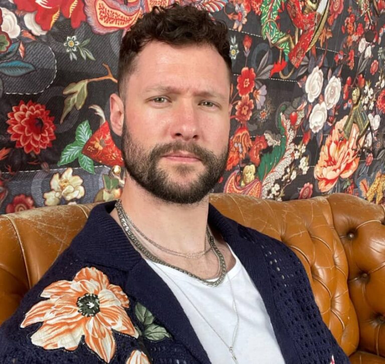 FamousPeopleFacts - Calum Scott