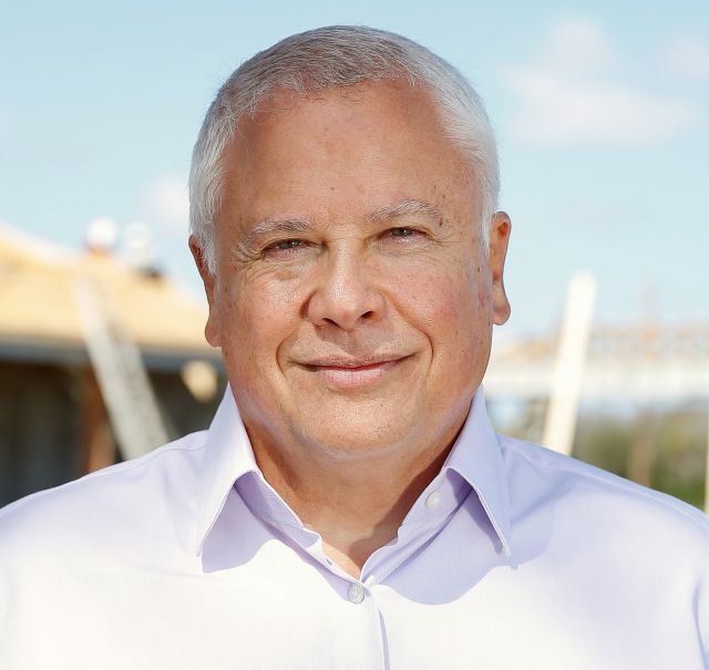 FamousPeopleFacts - Carlos Beruff