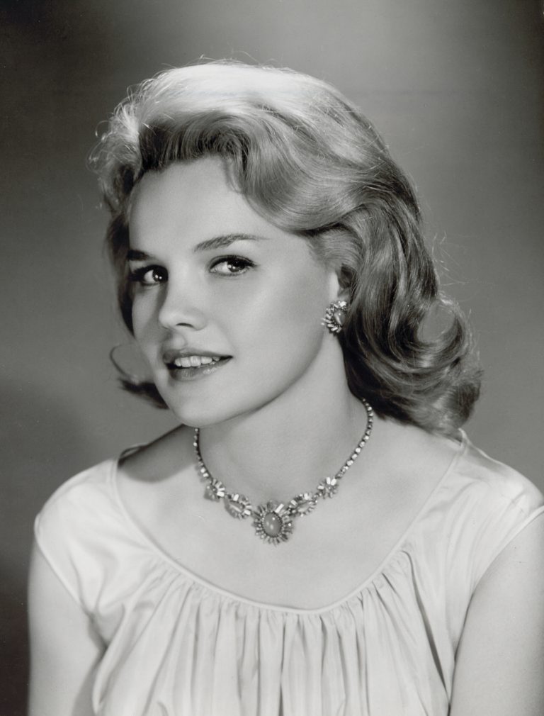 FamousPeopleFacts - Carroll Baker