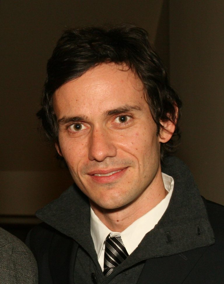 FamousPeopleFacts - Christian Camargo