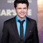 FamousPeopleFacts - Damian McGinty