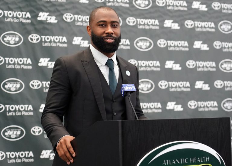 FamousPeopleFacts - Darrelle Revis