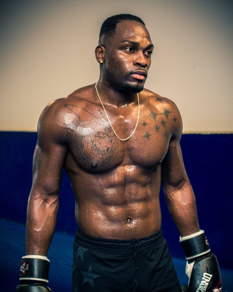 FamousPeopleFacts - Derek Brunson