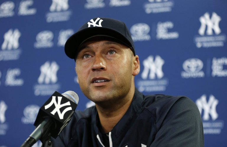 FamousPeopleFacts - Derek Jeter