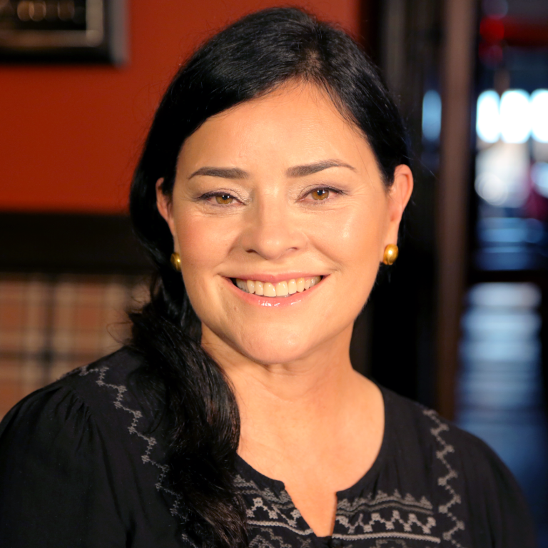 FamousPeopleFacts - Diana Gabaldon