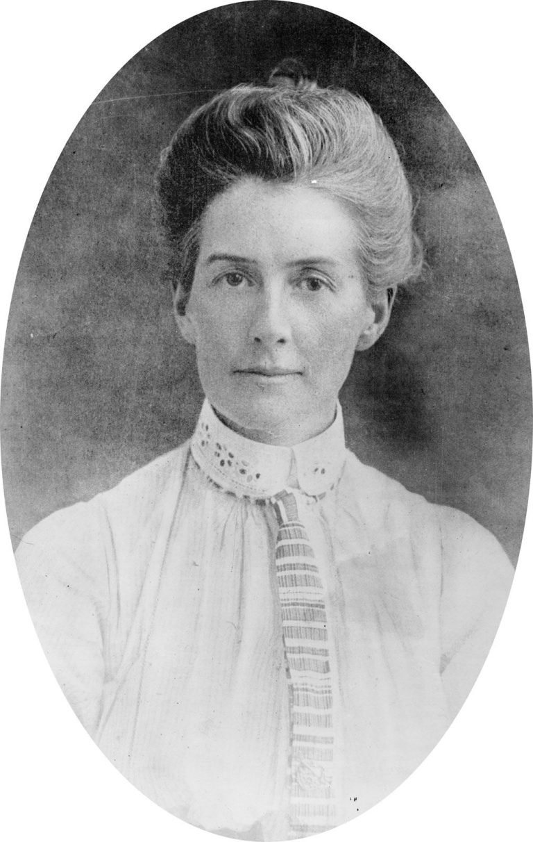 FamousPeopleFacts - Edith Cavell