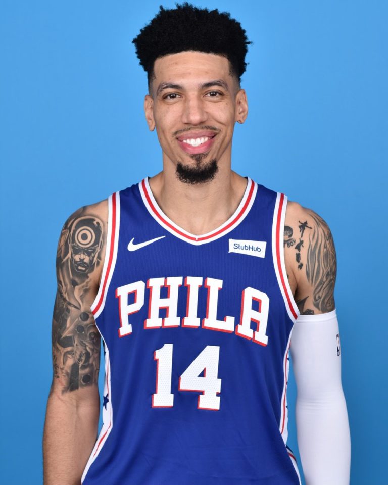 FamousPeopleFacts - Danny Green