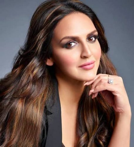 FamousPeopleFacts - Esha Deol