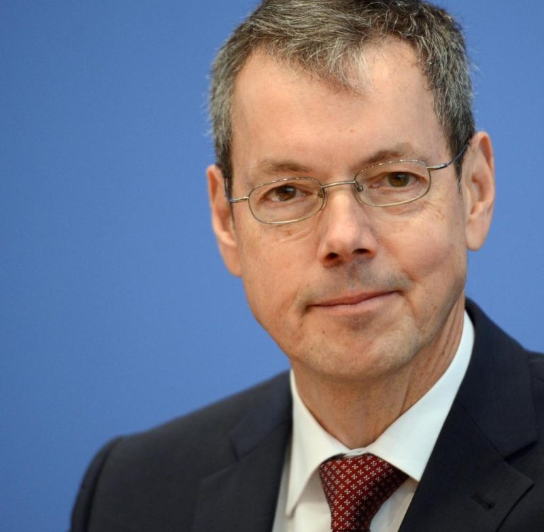 FamousPeopleFacts - Peter Bofinger