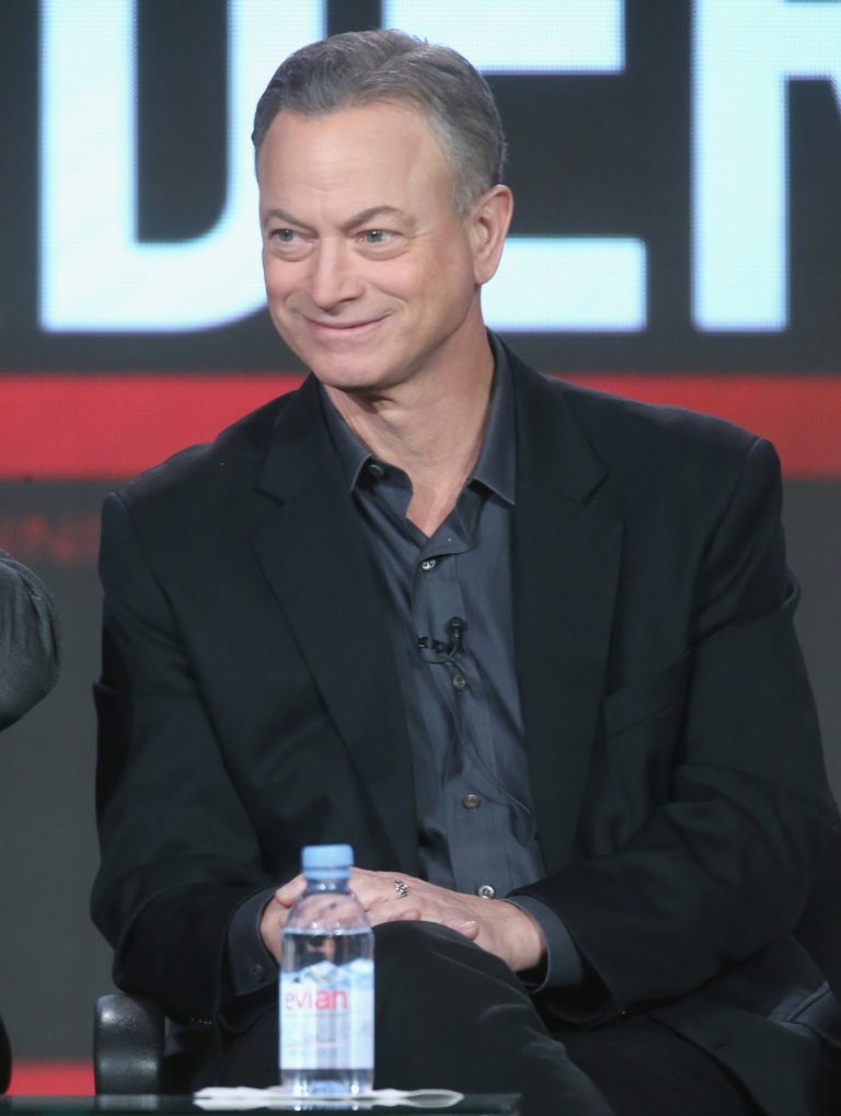 FamousPeopleFacts - Gary Sinise