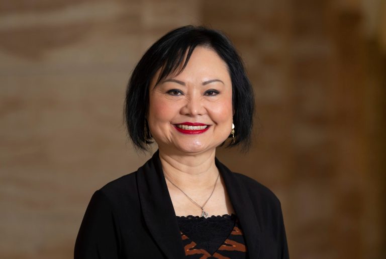 FamousPeopleFacts - Phan Thi Kim Phuc