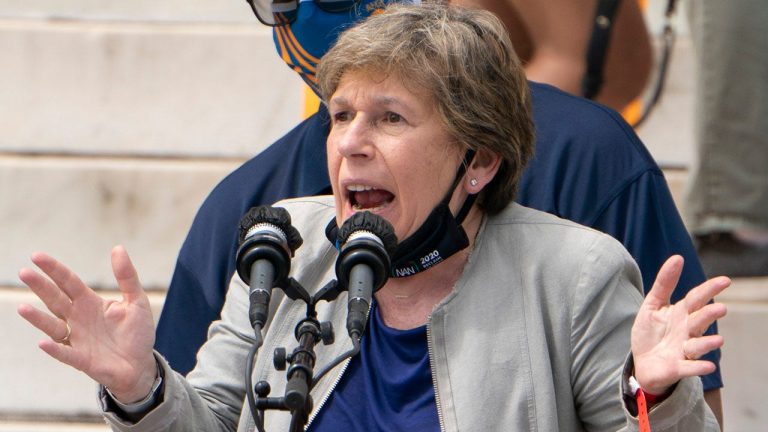 FamousPeopleFacts - Randi Weingarten