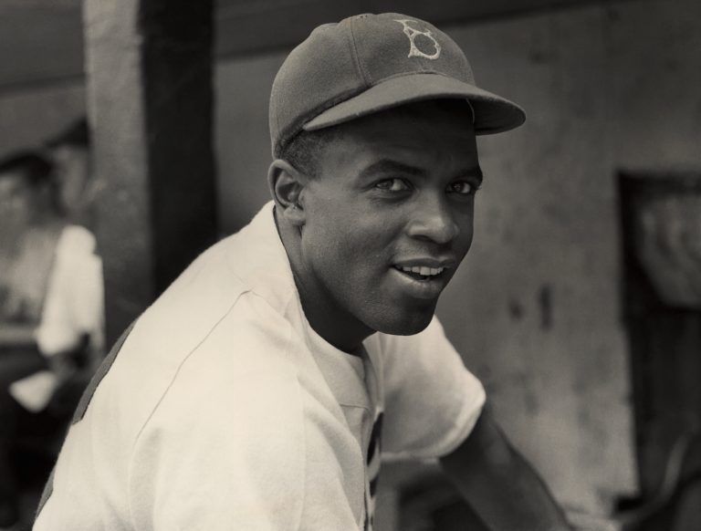 FamousPeopleFacts - Jackie Robinson