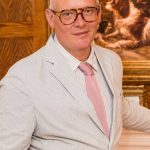 FamousPeopleFacts - Giles Deacon