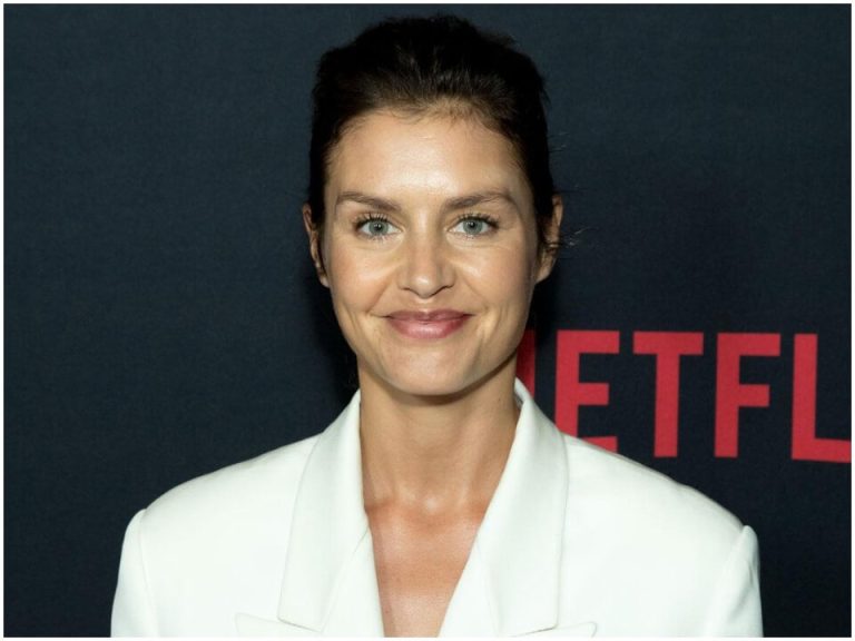 FamousPeopleFacts - Hannah Ware