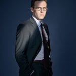 FamousPeopleFacts - Iain De Caestecker