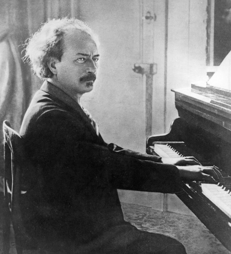 FamousPeopleFacts - Ignacy Jan Paderewski