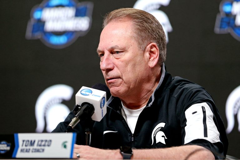 FamousPeopleFacts - Tom Izzo