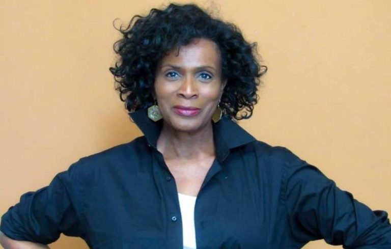 FamousPeopleFacts - Janet Hubert