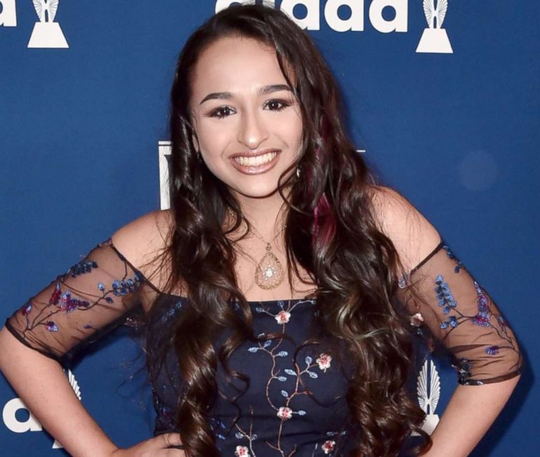 FamousPeopleFacts - Jazz Jennings