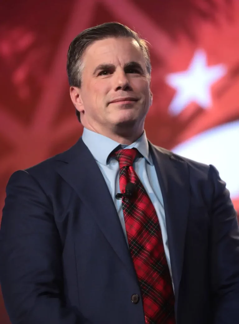 FamousPeopleFacts - Tom Fitton