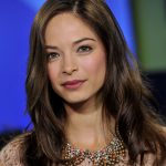 FamousPeopleFacts - Kristin Kreuk