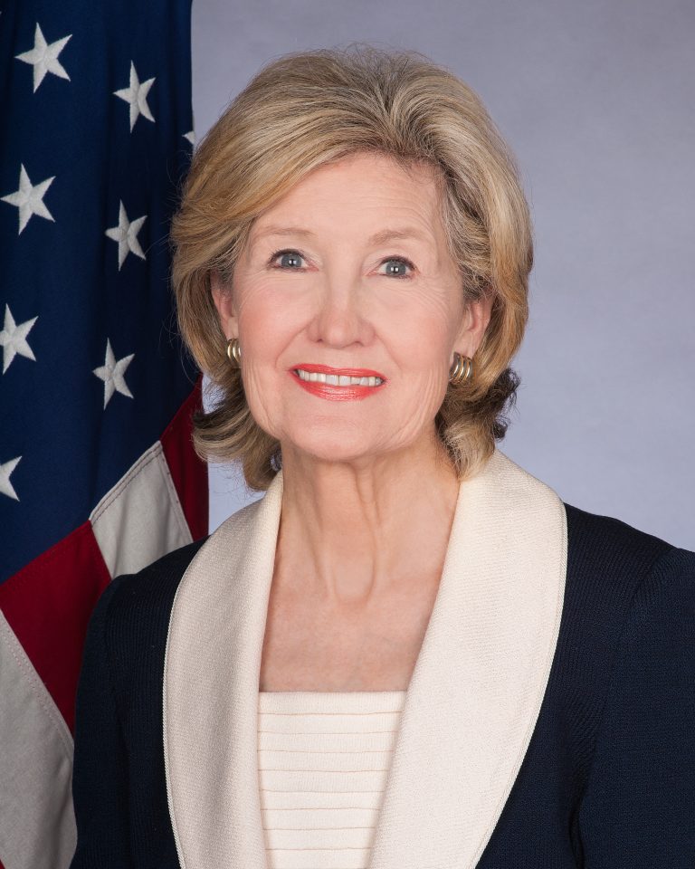 FamousPeopleFacts - Kay Bailey Hutchison