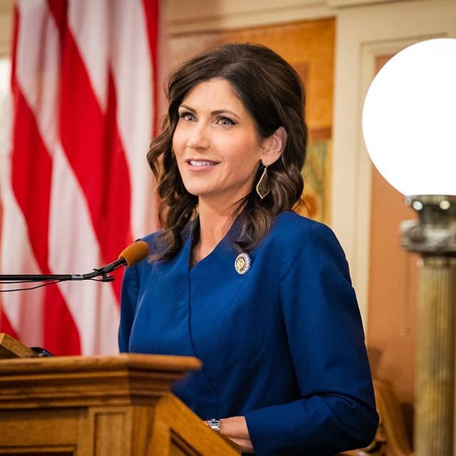 FamousPeopleFacts - Kristi Noem