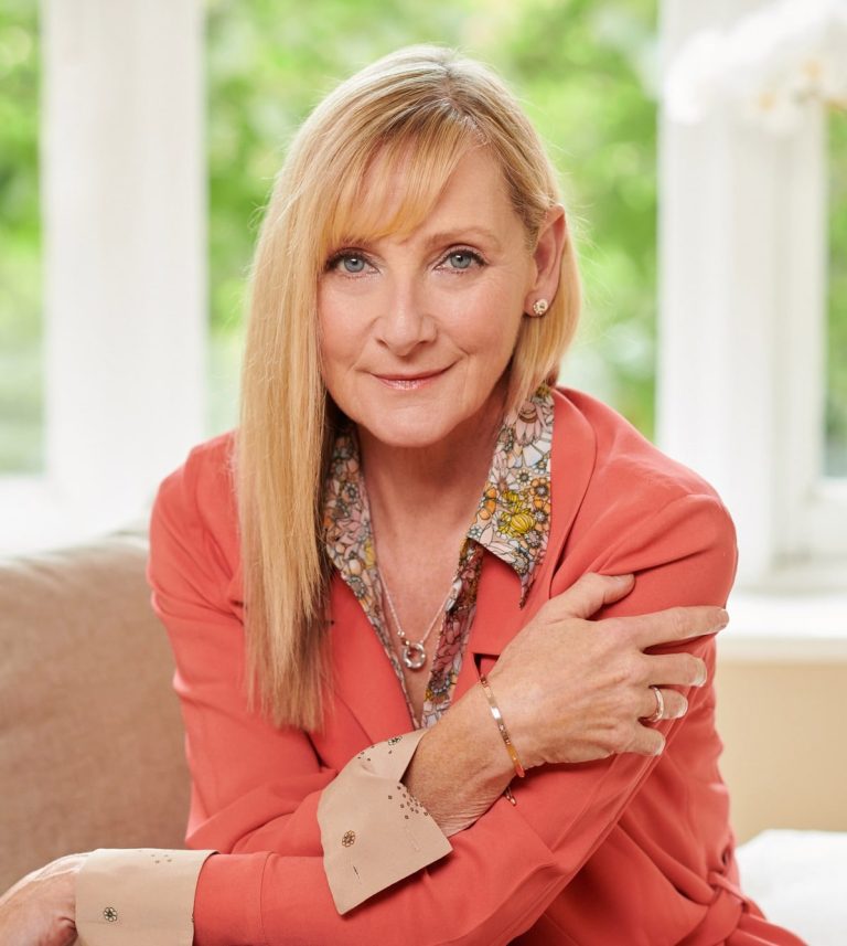 FamousPeopleFacts - Lesley Sharp