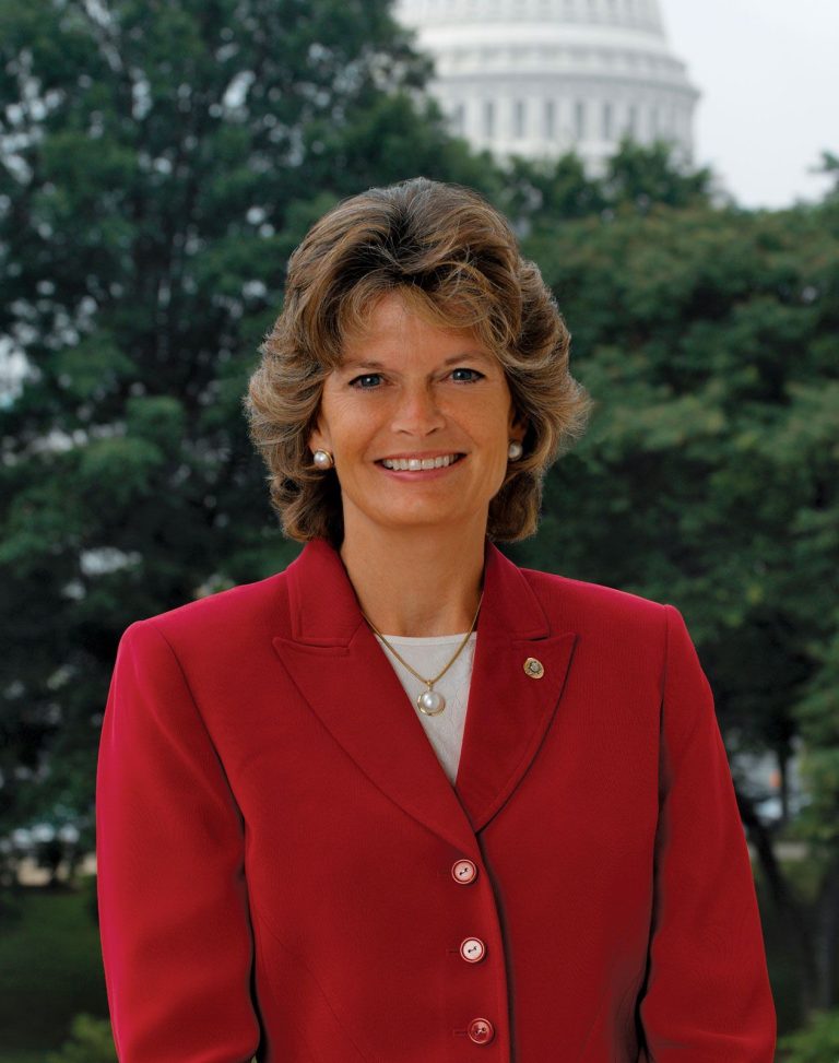 FamousPeopleFacts - Lisa Murkowski